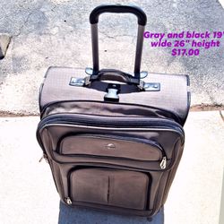 Luggage clean sanitized No bad odor