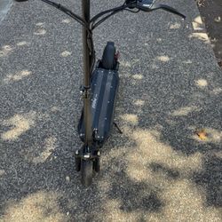 E-scooter 