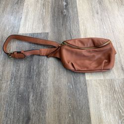 Universal Thread Vegan Leather Bag