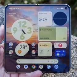 Pixel 10 pro Fold Like New Refurbished  Fully Unlocked 