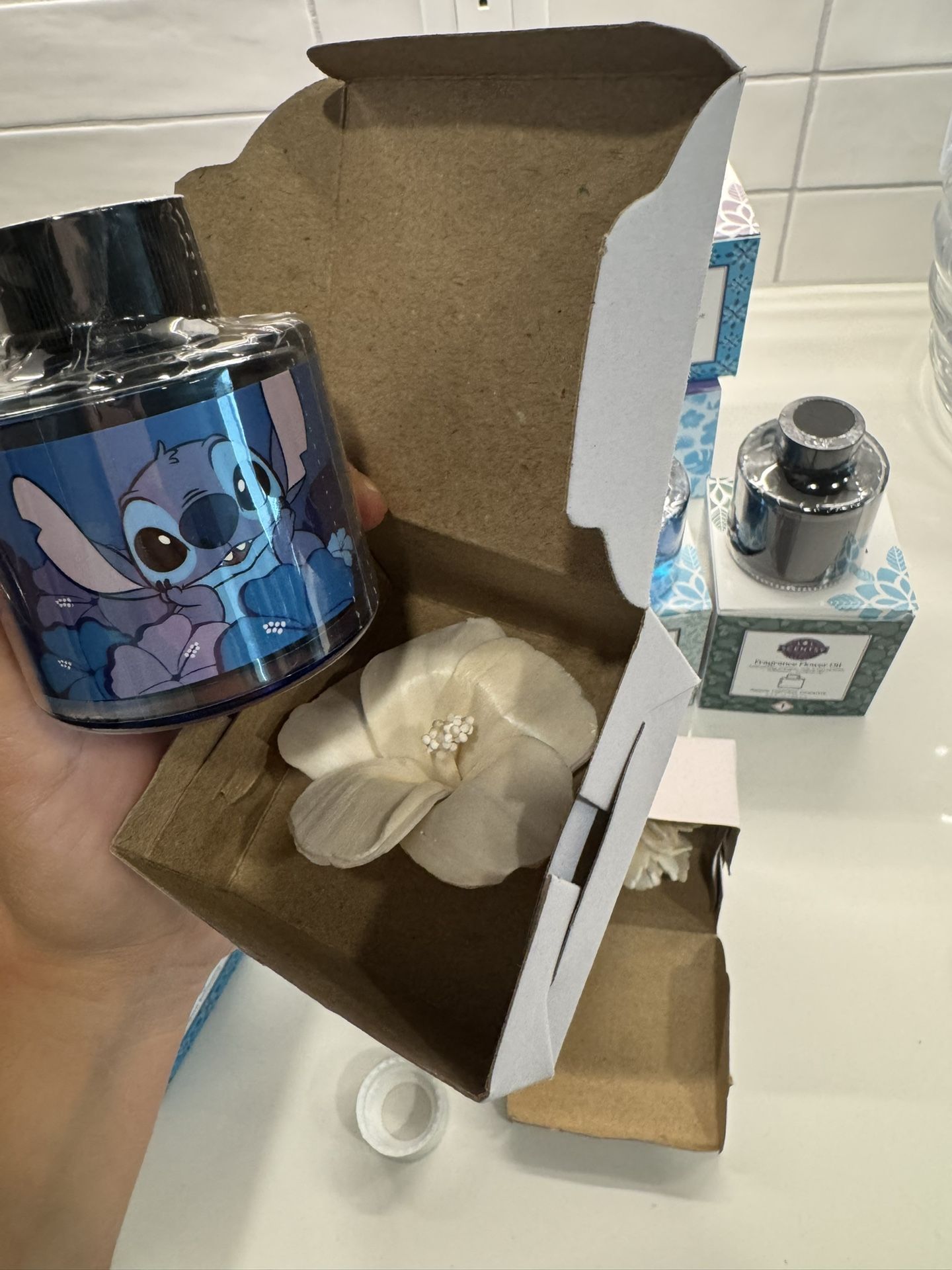 Stitch Experiment 626 — Hibiscus Fragrance Flower