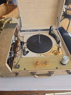 Record player
