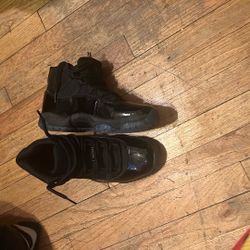 Jordan Gamma’ size 8