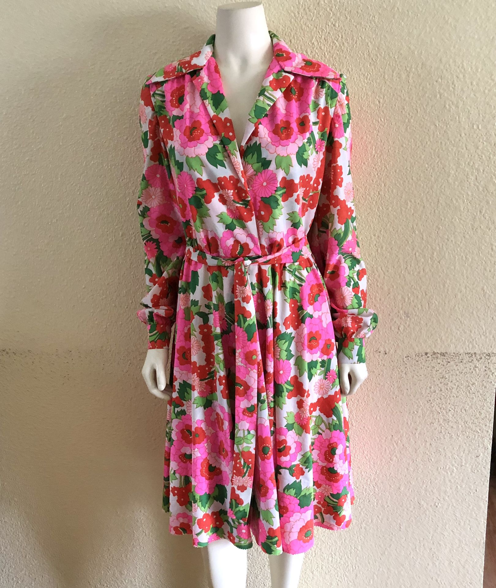 Women’s Vintage Pink Floral Dress