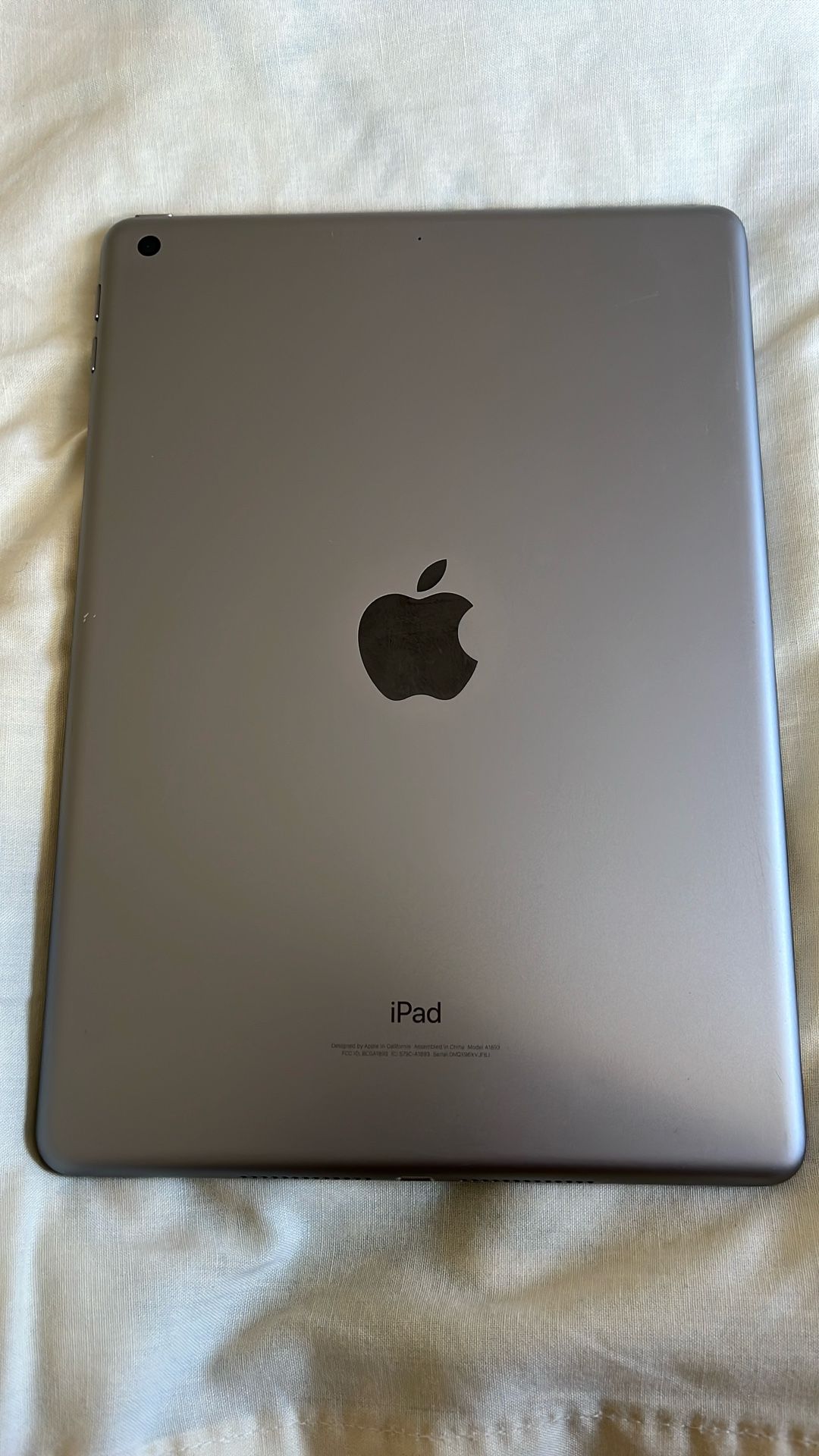 Apple iPad 