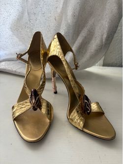 Gucci heels
