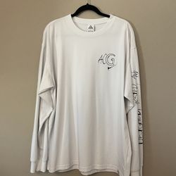 Nike men’s ACG Long Sleeve Shirt (size L)