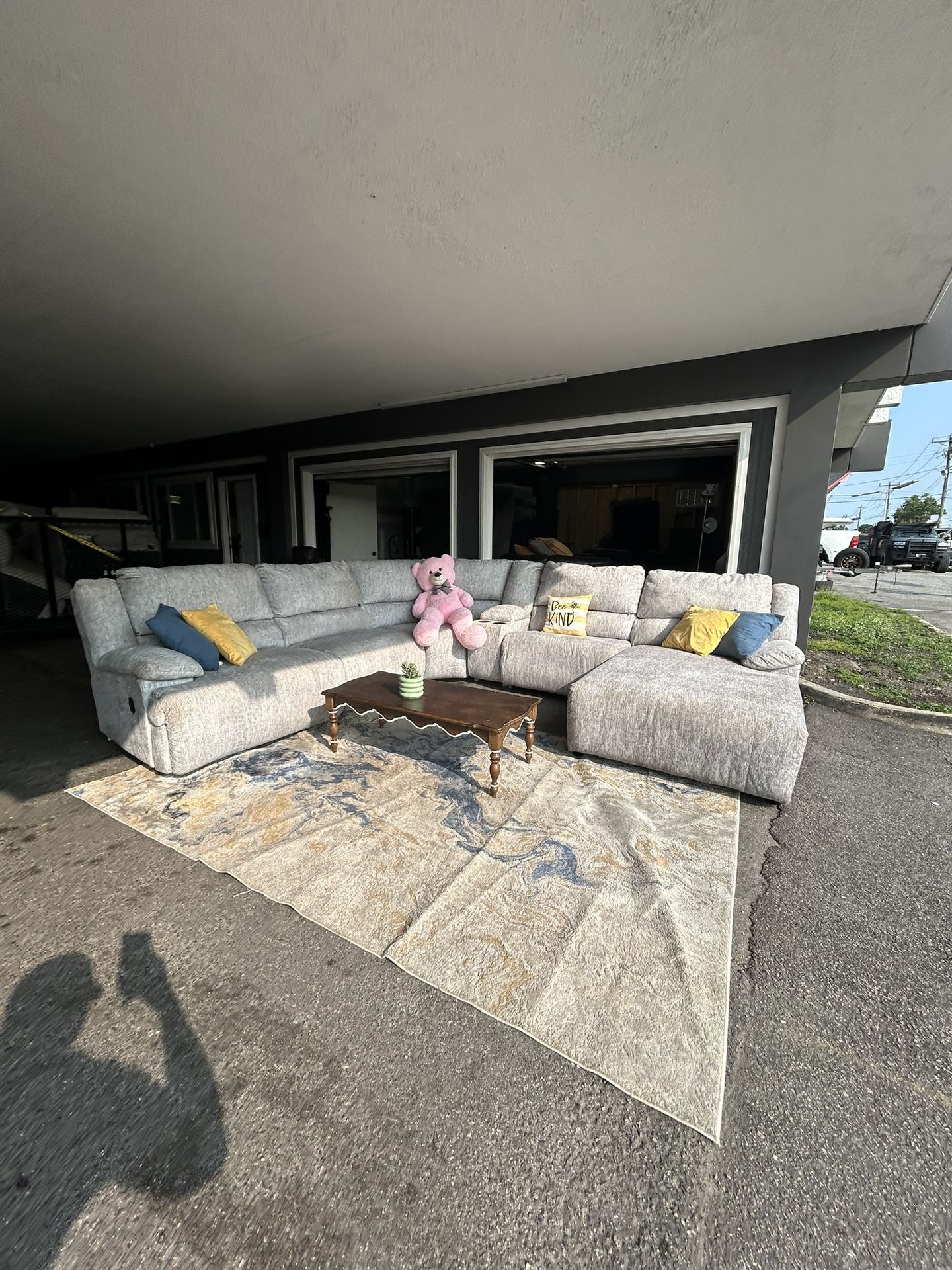 Modular Reclining Sectional Sofa/ Couch
