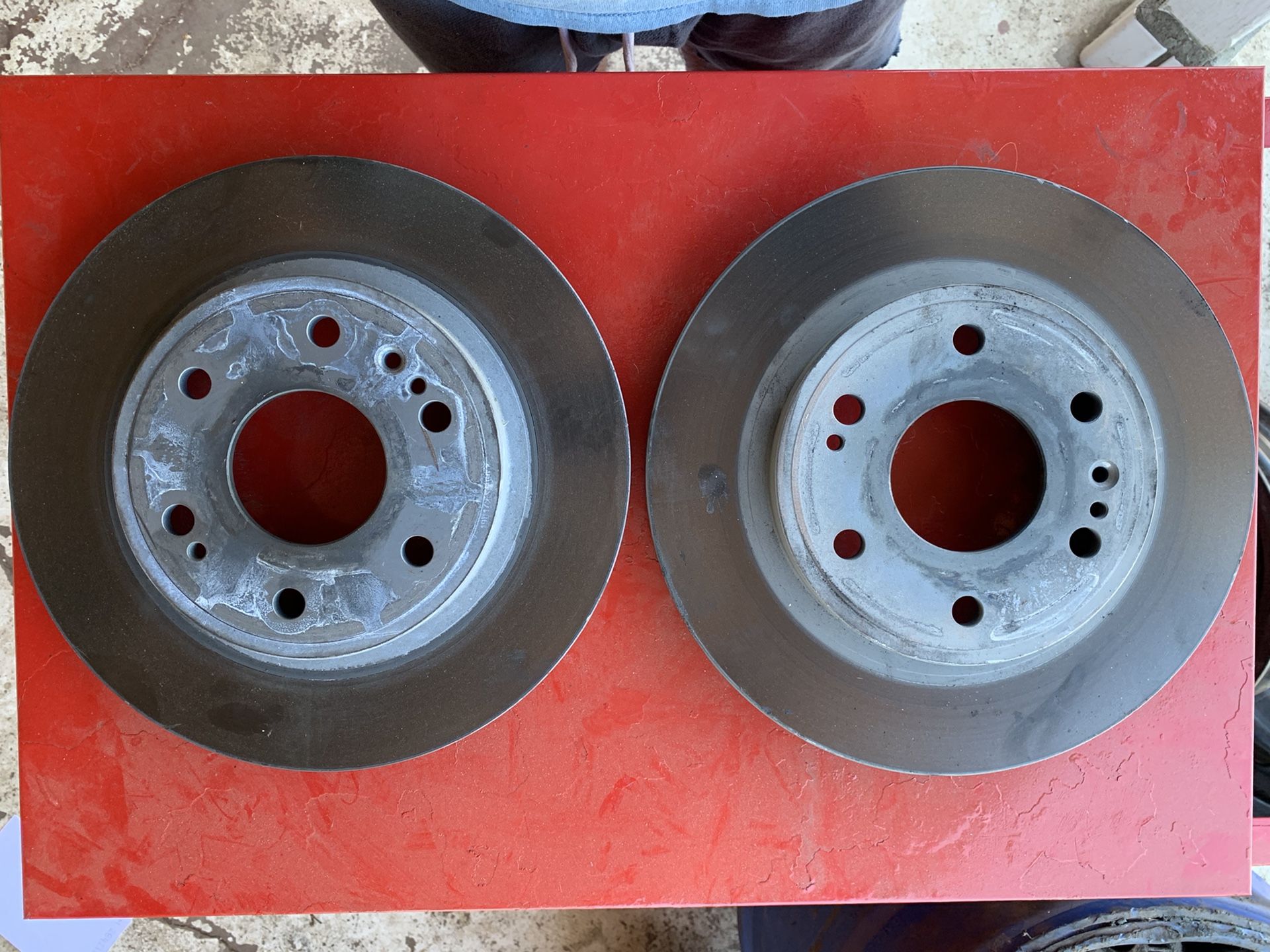 GM 22842355 Akebono Front Brake Rotors