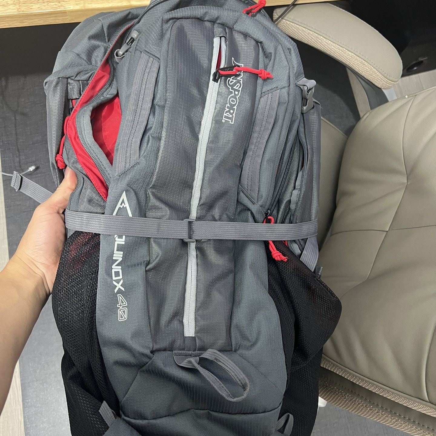 Jansport Equinox 40 Hiking Backpack Forged Grey Red NWT JSOOT33ZOUY for Sale in Lacey WA OfferUp