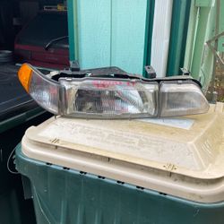 90 To 93 Acura Integra headlight