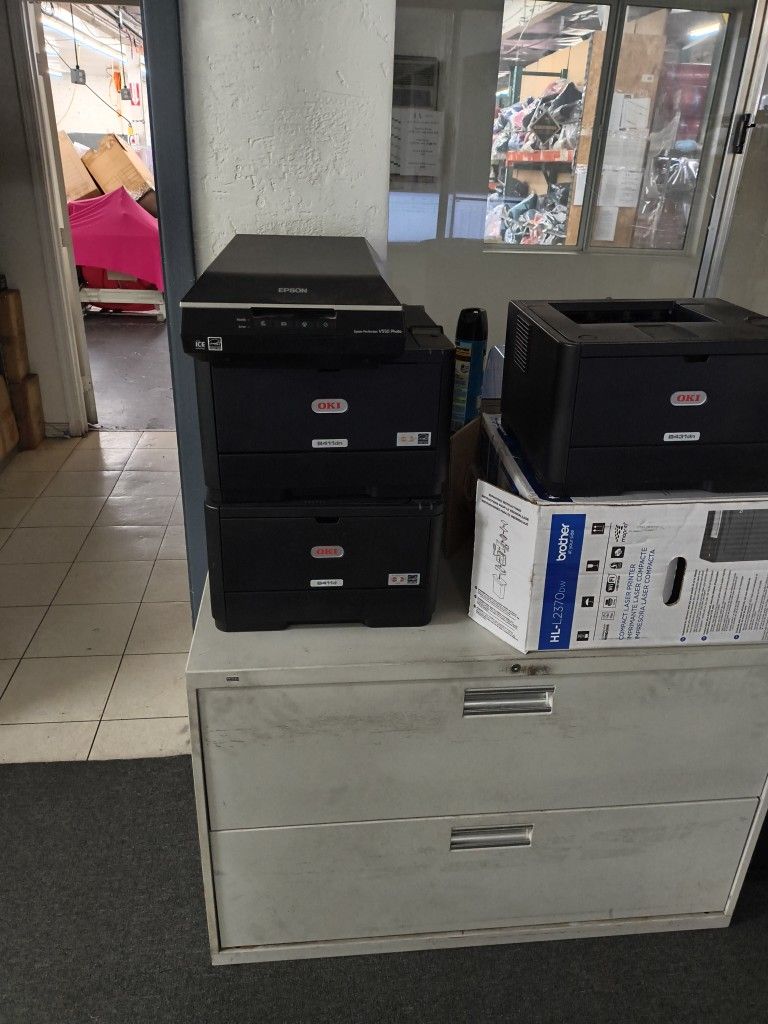 7 Printers and 1 Scanner For🚨🚨$200 