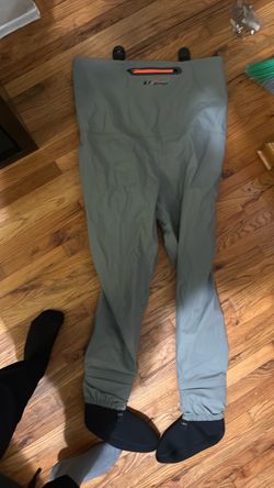 Frog Toggs Fishing waders  size large