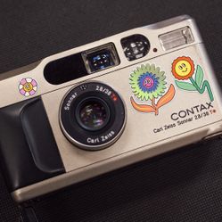 Contax T2