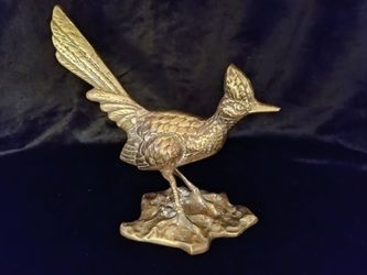 Table tops brass sculpture of a ROAD RUNNER BIRD