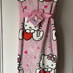 Hello Kitty Valentines Throw