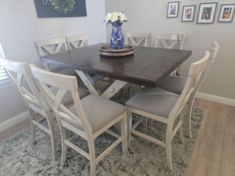 Dinning Table