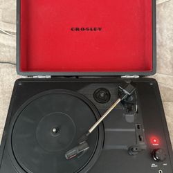Vintage Crosley Vinyl Record Player 