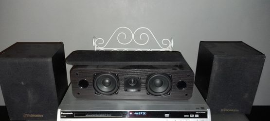 Speakers / DVD player