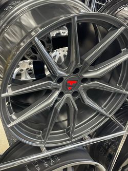 20x8.5 5x114.3 Custom Rims Passenger Car SUV Wheels ​SHARP LOOKS - 20 INCH WHEELS IN STOCK! ​Multiple styles and finishes available to choose from in-