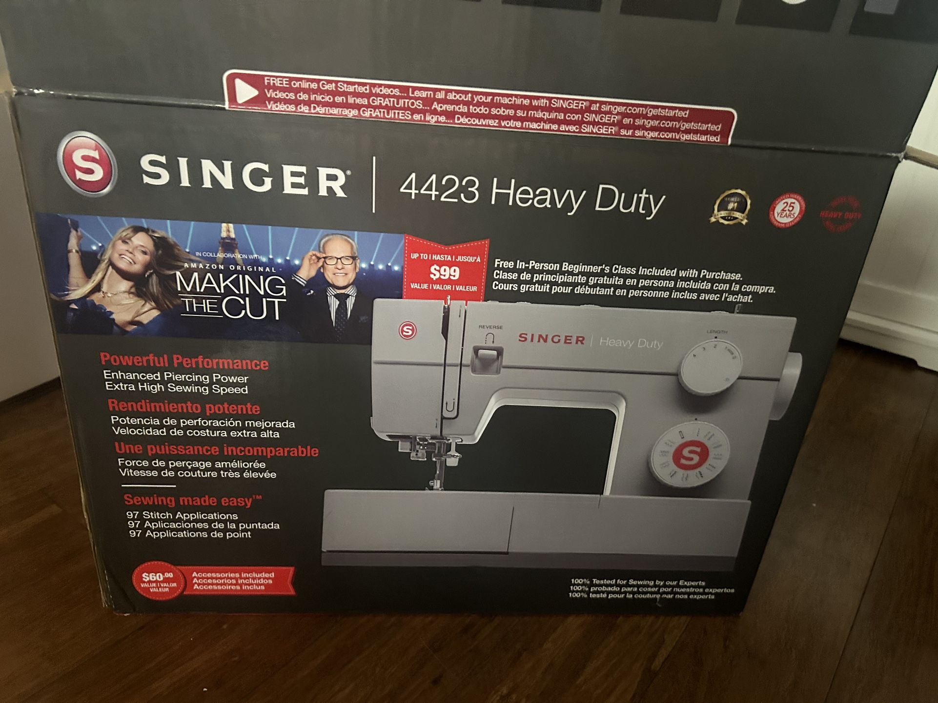 Singer 4423 Heavy Duty Sewing Machine - $125