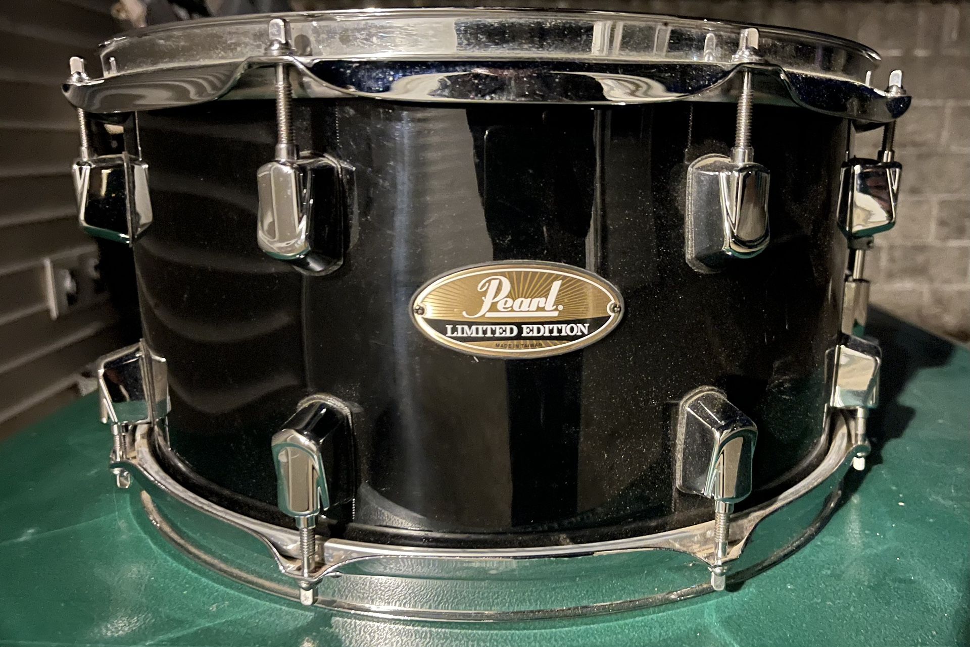 Pearl Limited Edition Snare 8x14 Maple Shell