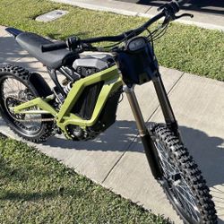 Surron Light Bee X Bike