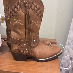 Size 4 Boots Brand New 