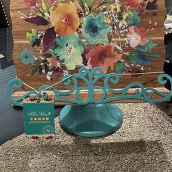 The Pioneer Woman Willow 10.4-inch Acacia Wood Cookbook Holder