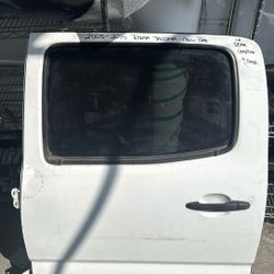 Toyota Tacoma 2005 To 2015 Rear Door 