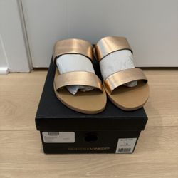 NEW NWT Rebecca Minkoff Rose Gold Women’s Flats Sandals Slides Size 7