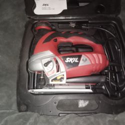 Skil 6.0 amp Jigsaw With Laser Guide,and Dust Blower,