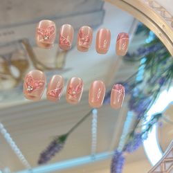 Press on nail