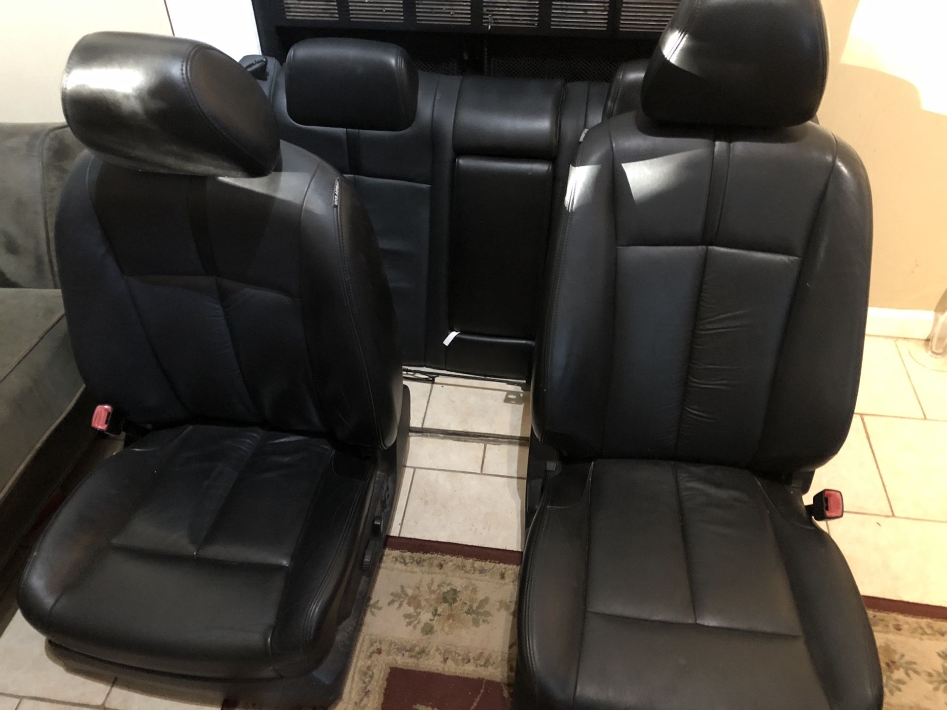 Leather Nissan Altima interior front and back seats complete