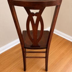 Solid Queen, Anne Style Wood  Accent Chair