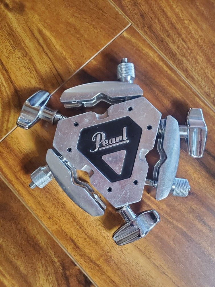 Pearl Triple Clamp Drum Hardware