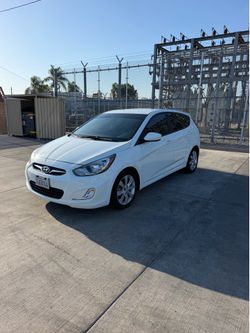 2012 Hyundai Accent