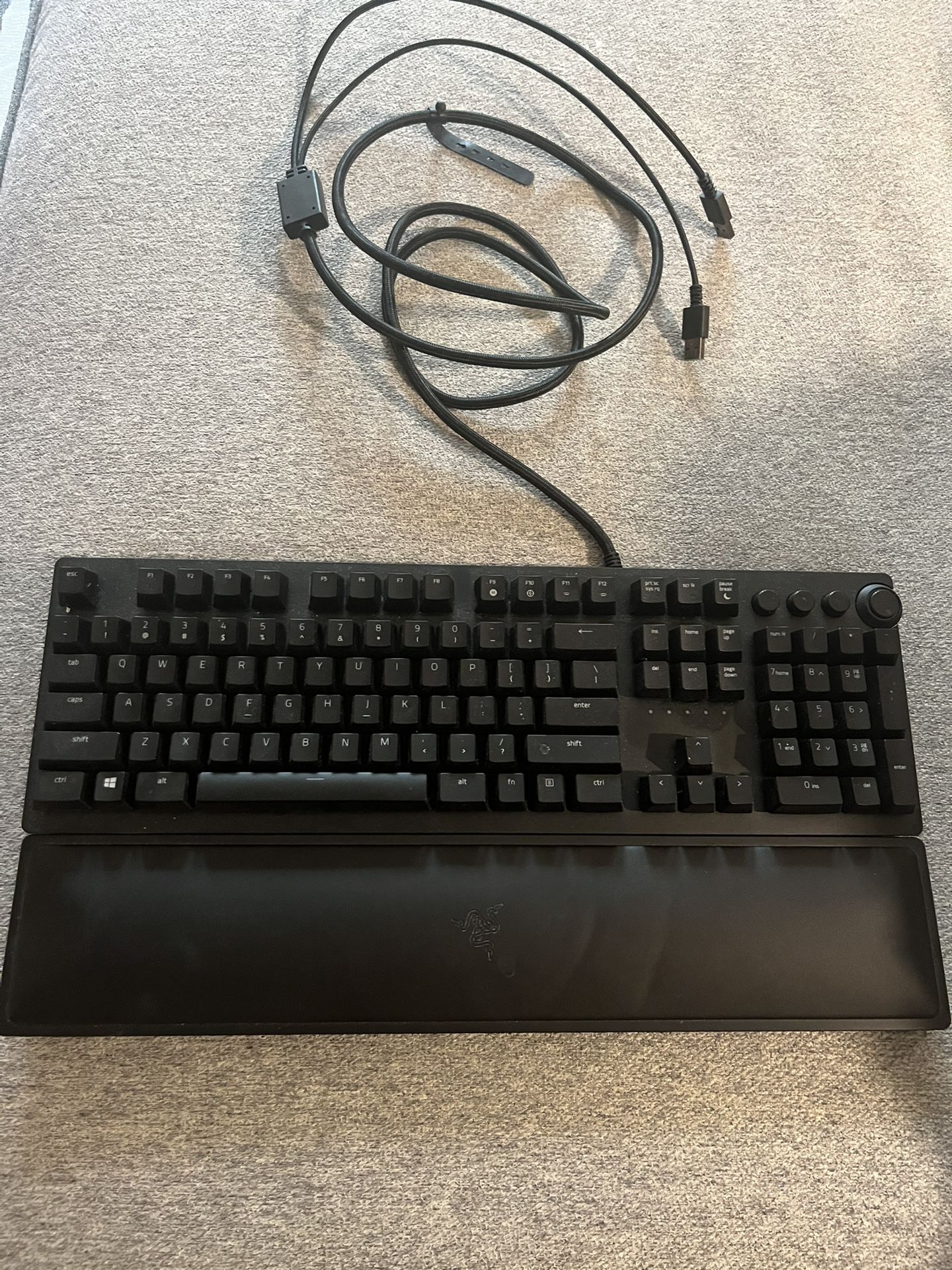 Razer Huntsman Elite Gaming Keyboard (mechanical)