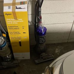 Dyson Vacumn