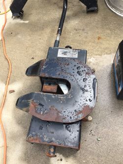 5th wheel hitch