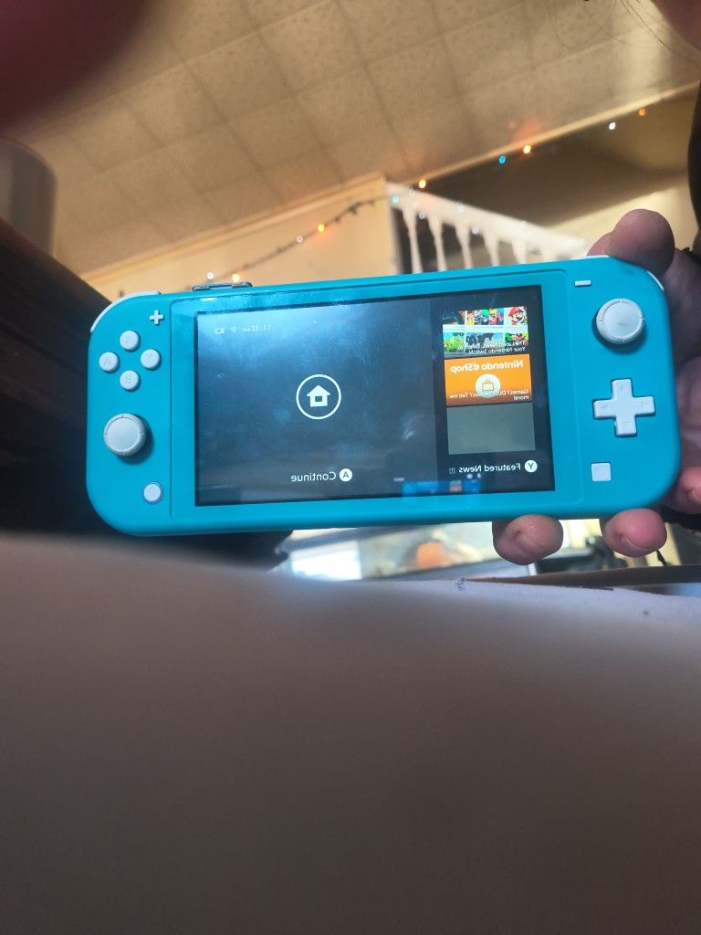 Nintendo Switch Light W/Minecraft Game