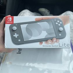 Nintendo Switch Lite