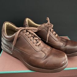 COLE HAAN MEN SIZE 7