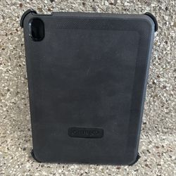 OtterBox Apple iPad (9th/8th/7th generation) Defender Series Pro Case - Black