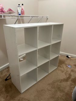 9 cubby shelf (white)