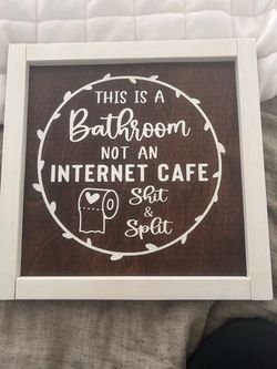 Bathroom wall art