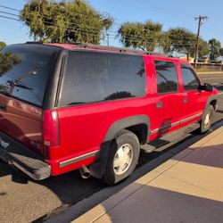 99 GMC Suberban 