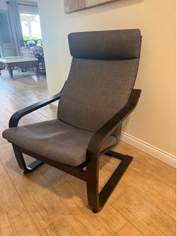 Black and grey floating modern chair - like new