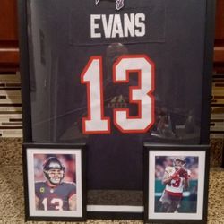 MIKE EVANS OF THE TAMPA BAY BUCS CUSTOM STITCHED,BRANDED AUTHENTIC FRAMED JERSEY.