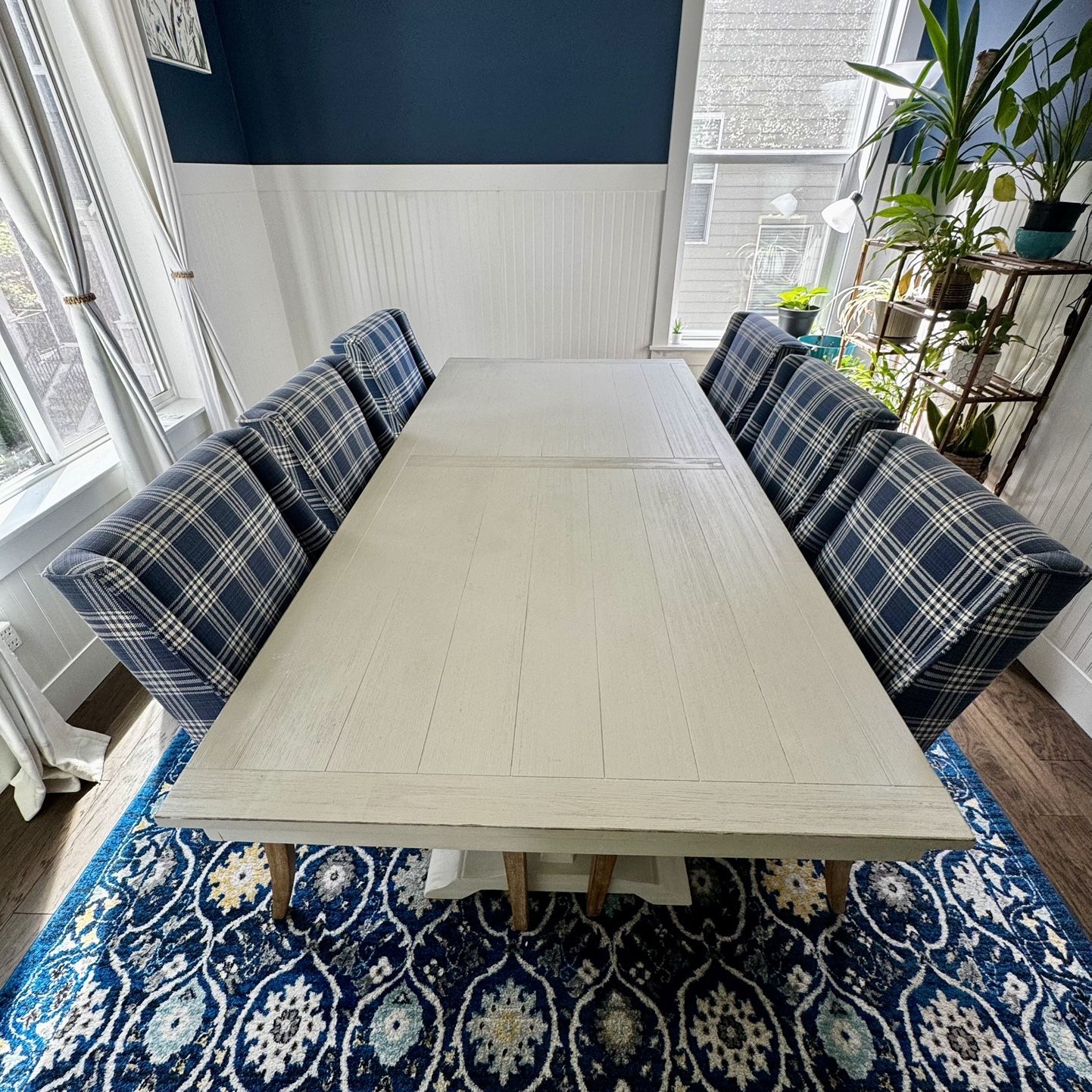 Dining Table Set With chairs And Carpet for Sale in Bothell, WA - OfferUp